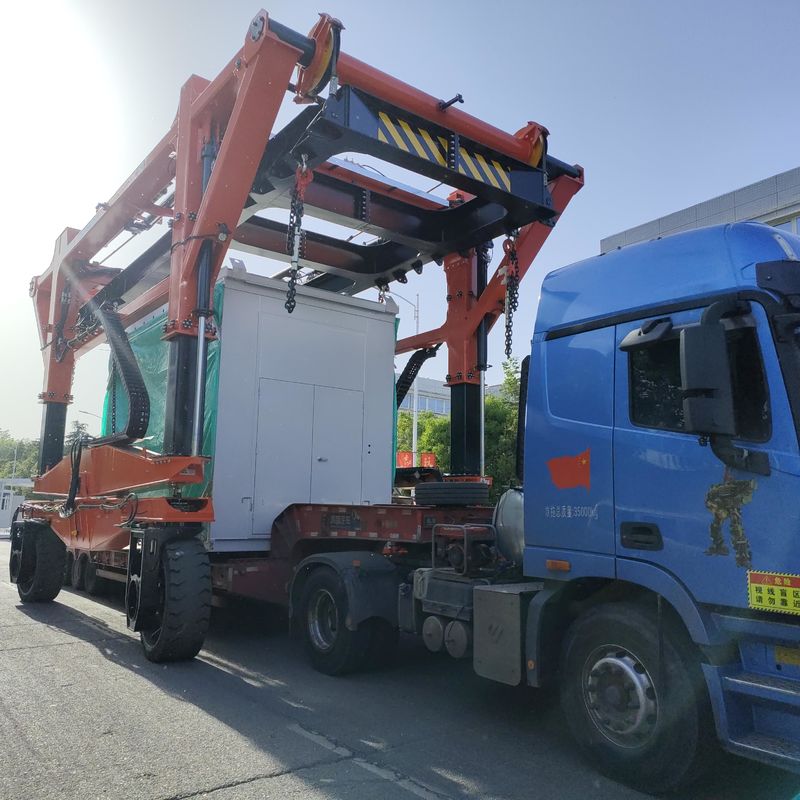 60 Ton Straddle Lift Crane Carrier-LKWs 7km/h für anhebende übergroße Lasten
